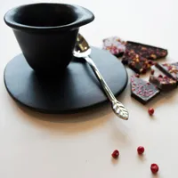 service à café "espresso" en grès noir pour deux mediterraneo de laudani & romanelli pour driade